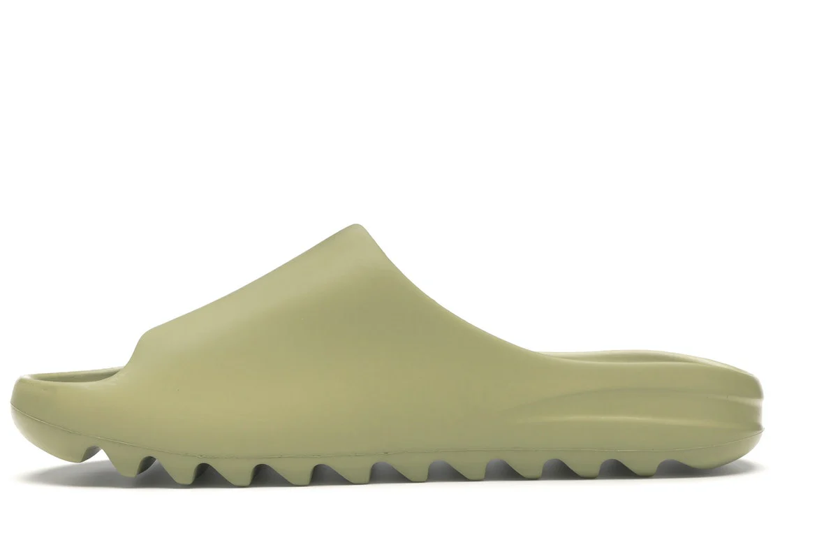 Adidas Yeezy Slide "Resin" - Image 4