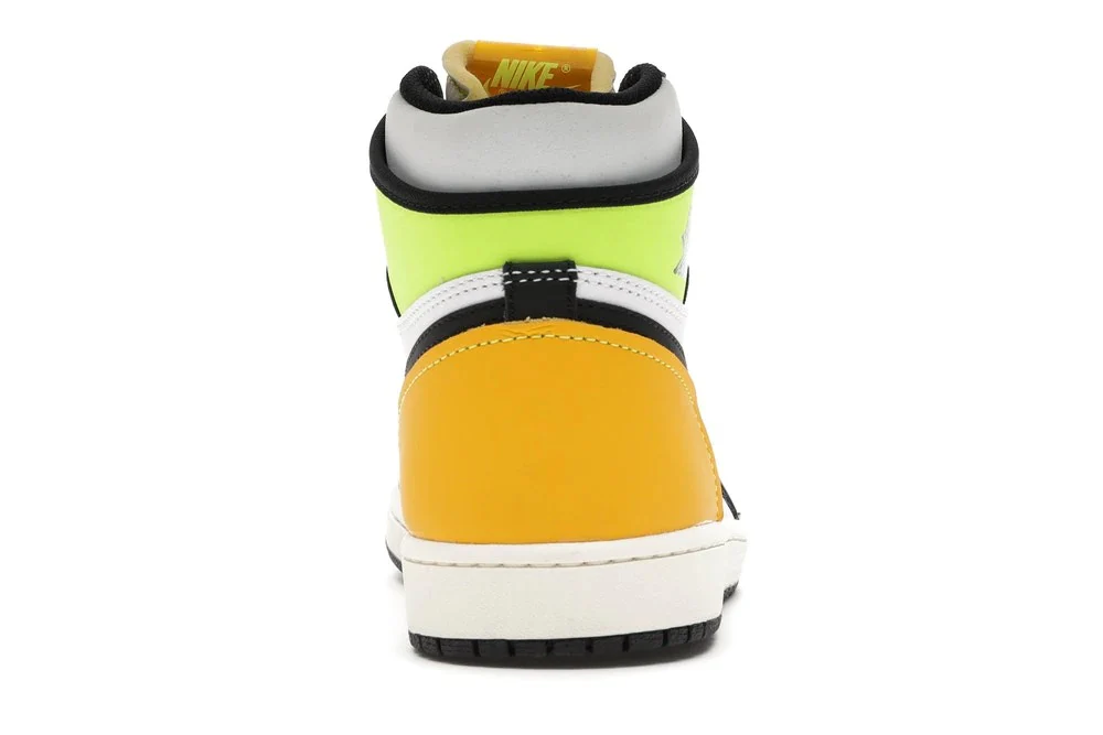 Air Jordan Retro 1 "Volt" GS - Image 3