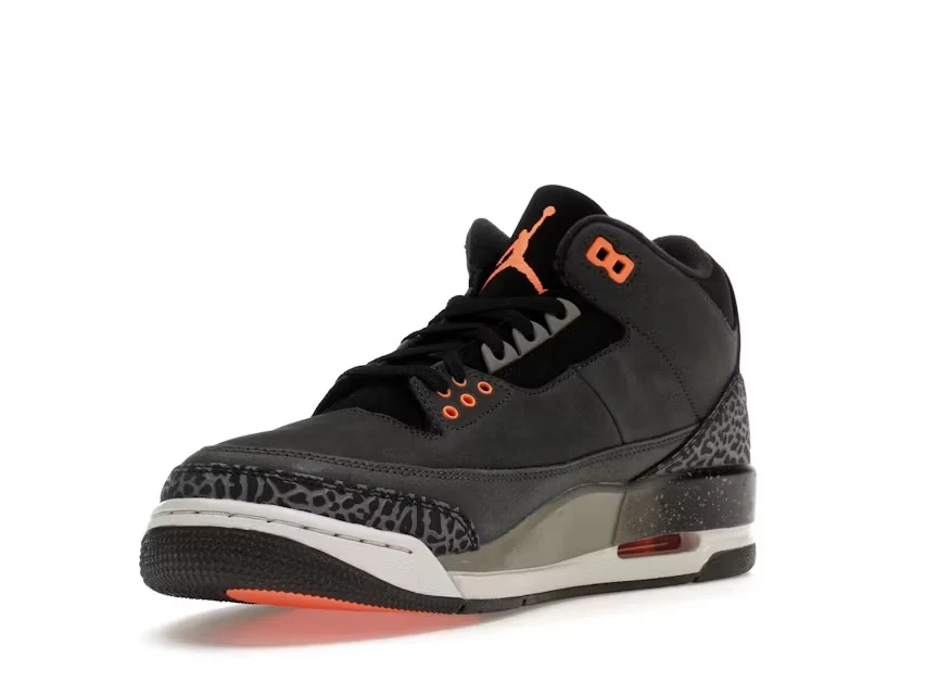 Air Jordan 3 āFear Packā(2023) - Image 3