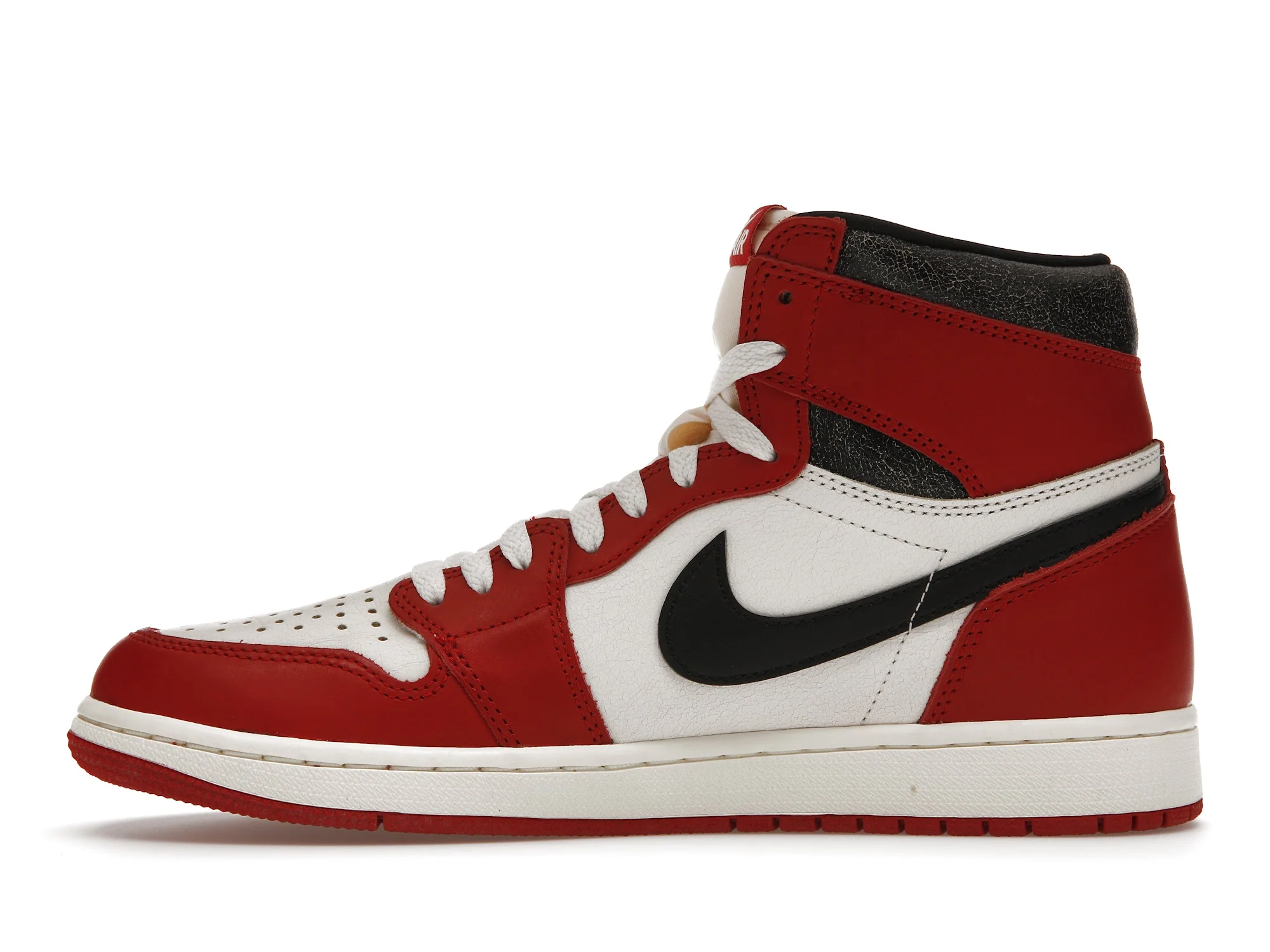 Air Jordan Retro 1 High OG Chicago Lost and Found - Image 4