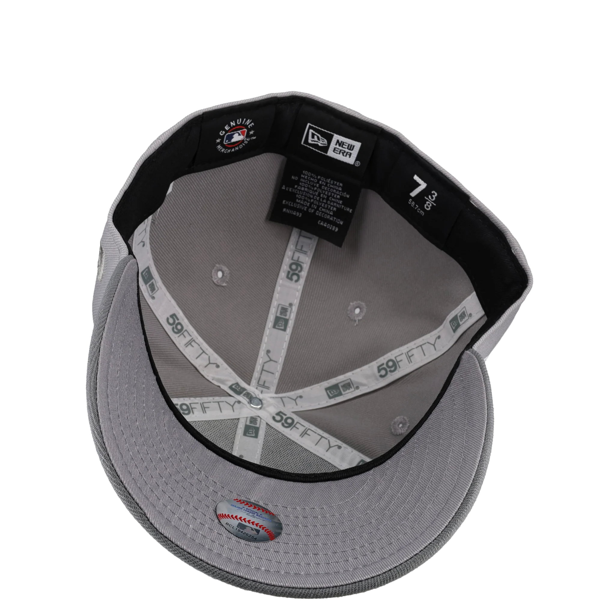 New York Yankees Derek Jeter Cool Grey Metallic Script 59Fifty Fitted Hat - Image 3